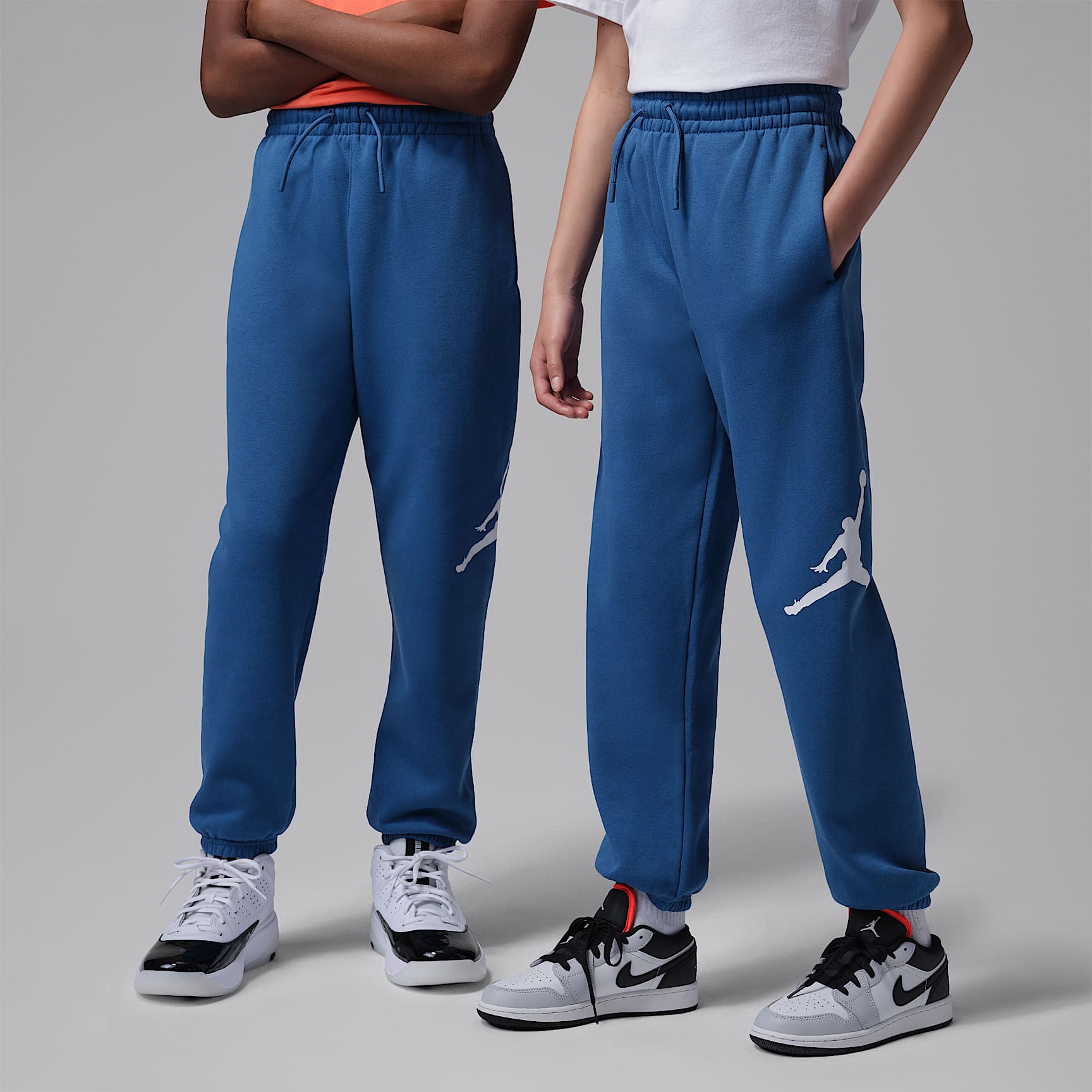 Jordan Older Kids' Jumbo Jumpman Fleece Trousers. Nike LU